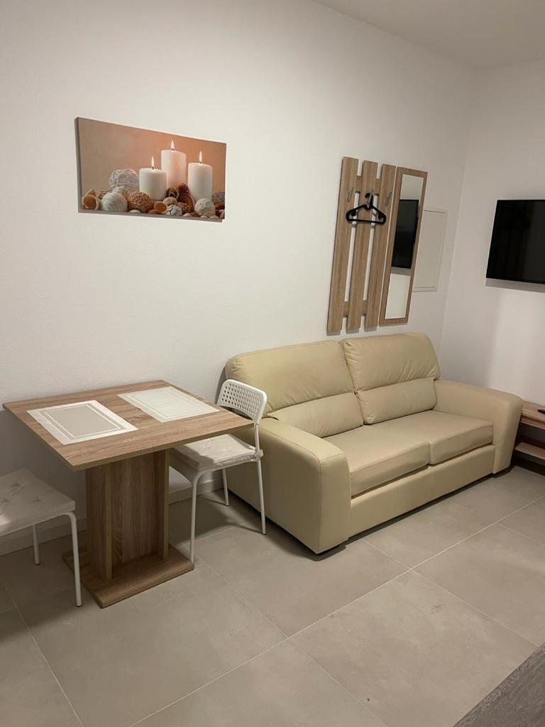 Monteurzimmer Mit Zwei Einzelnen Betten In Einer 3Zi Wohnung Mit Kuche Und Bad Osnabrück Extérieur photo